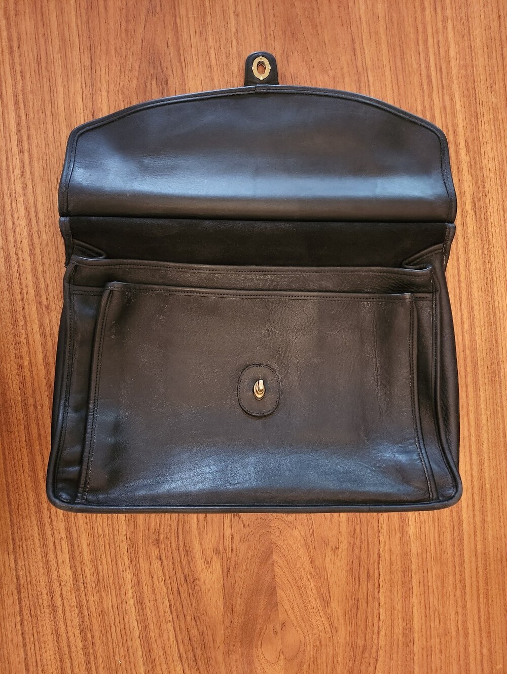 Vintage Coach Beekman Bag Black Leather With Brass Hardware, 90s Era, Flaws - Picture 5 of 12